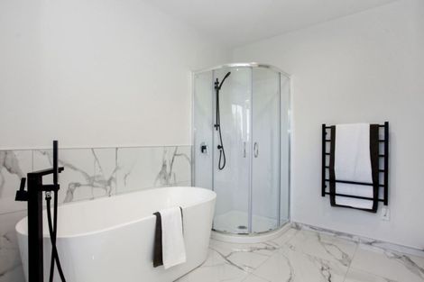 Photo of property in 5 Delhi Place, Cashmere, Christchurch, 8022