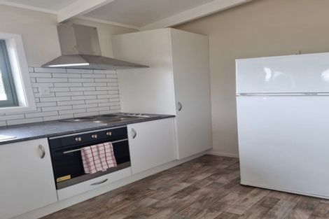 Photo of property in 21 Mariner Cove Road, Tinopai, Matakohe, 0593