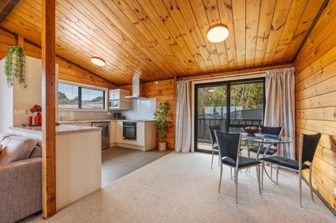 Photo of property in 25 Herekawe Drive, Spotswood, New Plymouth, 4310