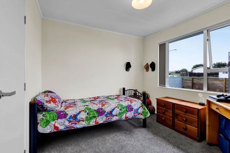 Photo of property in 3 Veronica Place, Bell Block, New Plymouth, 4312
