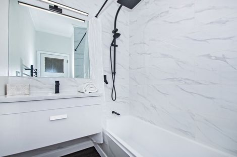 Photo of property in 15 Cairnfield Road, Kensington, Whangarei, 0112