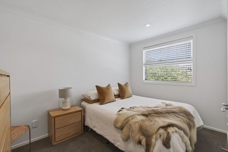 Photo of property in 22a Belt Road, Moturoa, New Plymouth, 4310