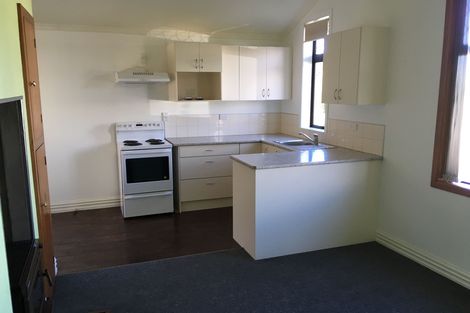 Photo of property in 15 Kelvin Street, South Hill, Oamaru, 9400