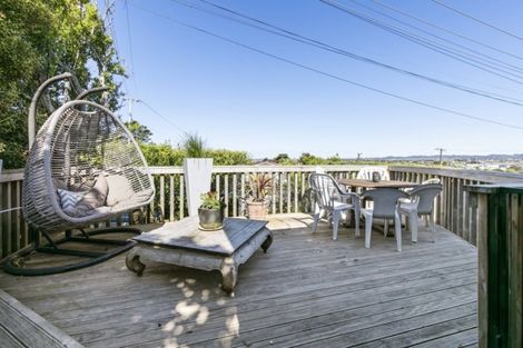 Photo of property in 66 Don Buck Road, Massey, Auckland, 0614