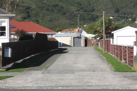 Photo of property in 25a Benge Crescent, Naenae, Lower Hutt, 5011