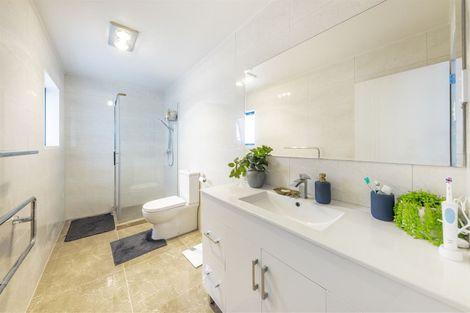 Photo of property in 61a Jellicoe Road, Manurewa, Auckland, 2102