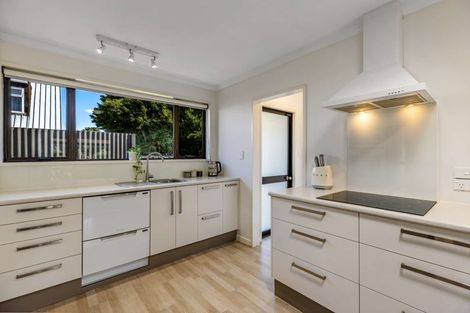 Photo of property in 2/474 Halswell Road, Halswell, Christchurch, 8025