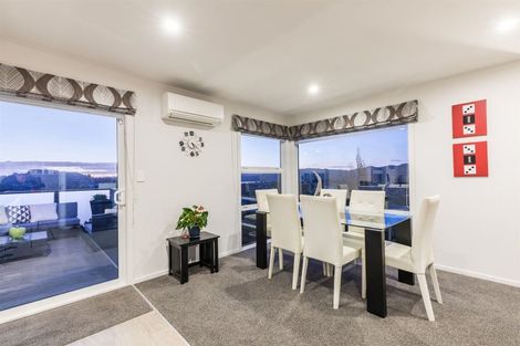 Photo of property in 62 Endeavour Drive, Whitby, Porirua, 5024