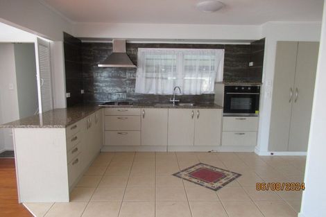 Photo of property in 19 Walmsley Road, Mangere, Auckland, 2022