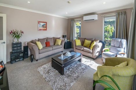 Photo of property in 102a Prestons Road, Redwood, Christchurch, 8051