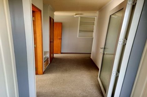 Photo of property in 127 Welcome Bay Road, Welcome Bay, Tauranga, 3112