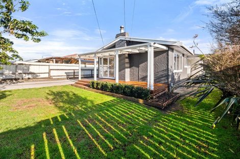 Photo of property in 30a Seddon Street, Te Puke, 3119