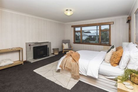 Photo of property in 21 Deloraine Street, Somerfield, Christchurch, 8024