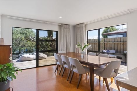 Photo of property in 40 Arrowsmith Avenue, Waipahihi, Taupo, 3330