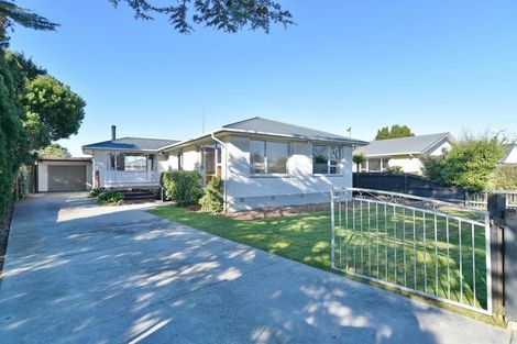 Photo of property in 32 Ashwood Street, Parklands, Christchurch, 8083