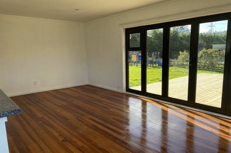 Photo of property in 98a Matua Road, Huapai, Kumeu, 0810
