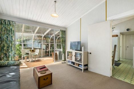 Photo of property in 28 Queens Parade, Devonport, Auckland, 0624