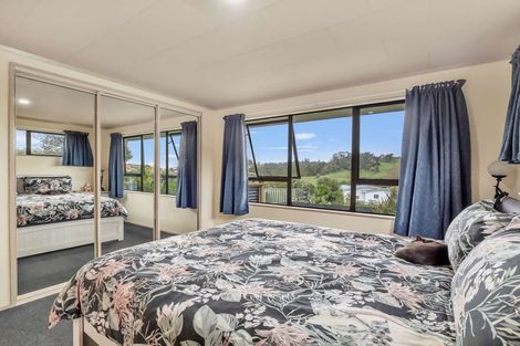 Photo of property in 4 Hebe Lane, Maungaturoto, 0520