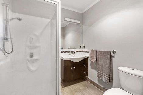 Photo of property in 28 Rosella Drive, Welcome Bay, Tauranga, 3112