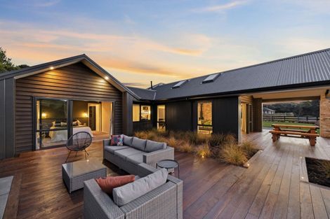 Photo of property in 11 Lochridge Drive, Kinloch, 3377