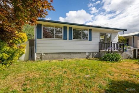 Photo of property in 1/202 California Drive, Totara Park, Upper Hutt, 5018