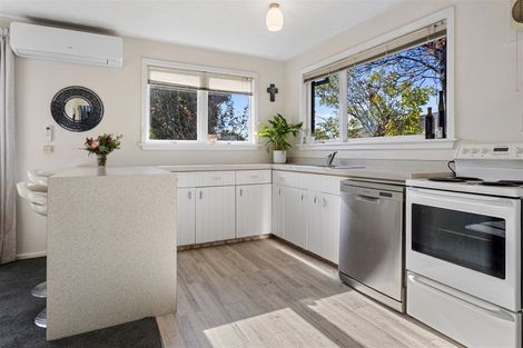 Photo of property in 7 Coates Place, Rangiora, 7400