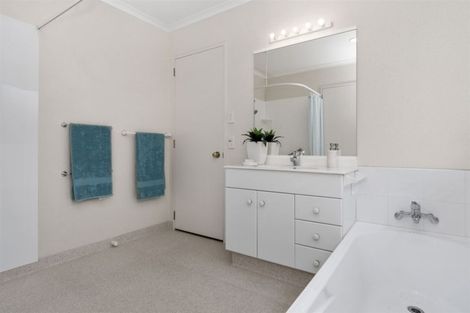 Photo of property in 52a Carysfort Street, Mount Maunganui, 3116