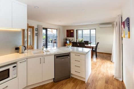 Photo of property in 68a Condell Avenue, Papanui, Christchurch, 8053