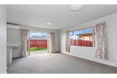 Photo of property in 2/318 Waterloo Road, Islington, Christchurch, 8042
