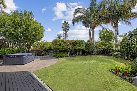 Photo of property in 2 Merlot Place, Rototuna, Hamilton, 3210