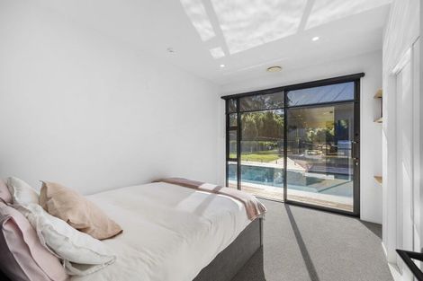 Photo of property in 27 Brownhill Road, Whitford, Manurewa, 2576