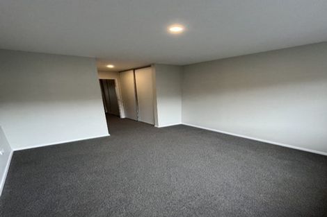 Photo of property in 3 Tahuhu Road, Mount Wellington, Auckland, 1062