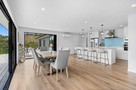 Photo of property in 11 Rihi Paea Rise, Ngunguru, 0173