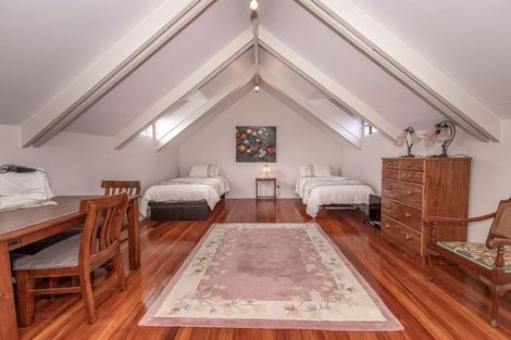 Photo of property in 92 Henley Street, Westport, 7825