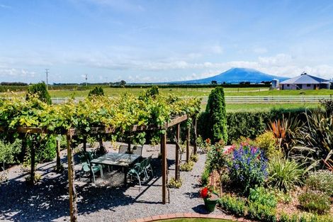 Photo of property in 126a Whenuku Road, Normanby, Hawera, 4675