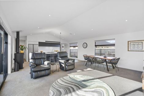 Photo of property in 14 Merino Crescent, Kirwee, 7571