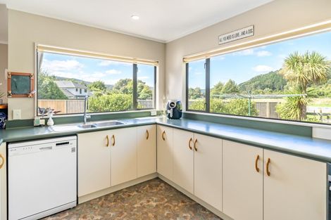 Photo of property in 31a Emerald Hill Drive, Birchville, Upper Hutt, 5018