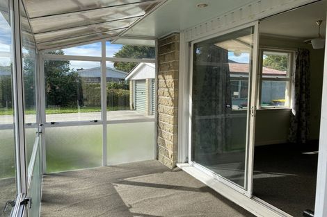 Photo of property in 6 Rosedale Place, Avonhead, Christchurch, 8042