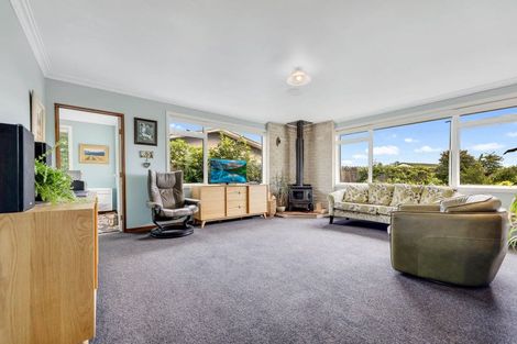 Photo of property in 10 Kew Place, Richmond Heights, Taupo, 3330