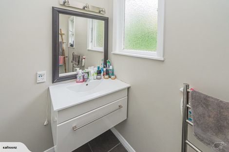 Photo of property in 48 Kent Road, Saint Johns Hill, Whanganui, 4501