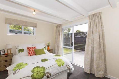 Photo of property in 11 Beach Street, Petone, Lower Hutt, 5012