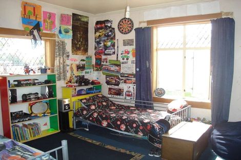 Photo of property in 73 Jenkin Street, Strathern, Invercargill, 9812