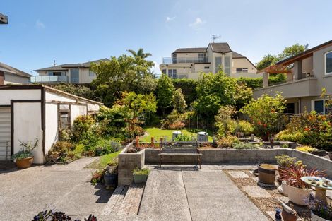 Photo of property in 21 Gordon Road, Mount Maunganui, 3116