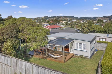 Photo of property in 66a Wainui Road, Raglan, 3225