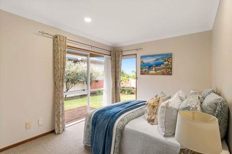 Photo of property in 231 Hobsonville Road, Hobsonville, Auckland, 0618