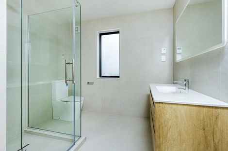 Photo of property in 51 Sunnyheights Road, Orewa, 0931