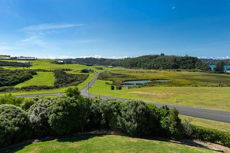 Photo of property in 98 Ahumoana Road, Okura Bush, Albany, 0794