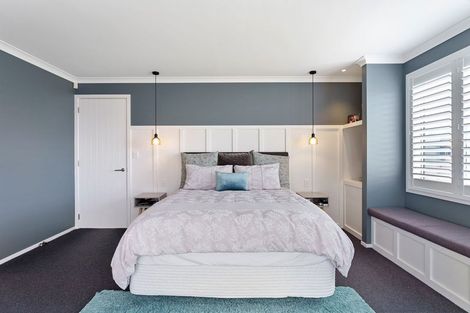 Photo of property in 6 Arapipi Way, Peka Peka, Waikanae, 5391