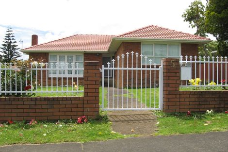 Photo of property in 5 Duggan Avenue, Mangere, Auckland, 2022