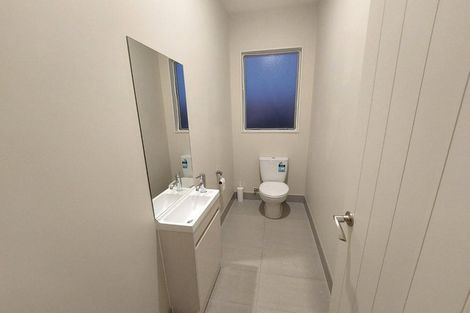 Photo of property in 6 Hilton Close, Fairview Heights, Auckland, 0632